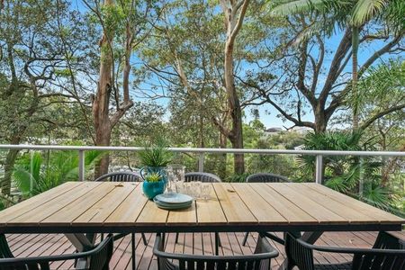 Versatile family entertainer in the heart of North Avoca - Photo 5