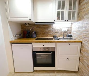 Largo Santo Antoninho, Lisbon, Lisbon 1200-056 - Photo 6