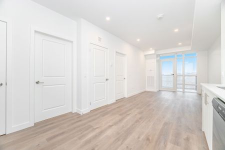 For Lease - 461 Green Road Unit# 405, Hamilton, Ontario - Photo 2