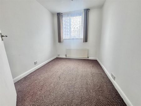 3 bedroom maisonette to rent - Photo 5