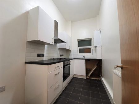 2 bedroom apartment to rent - Photo 5