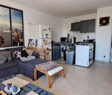 Location Appartement 2 pièces 52 m2 à Carmaux - Photo 2