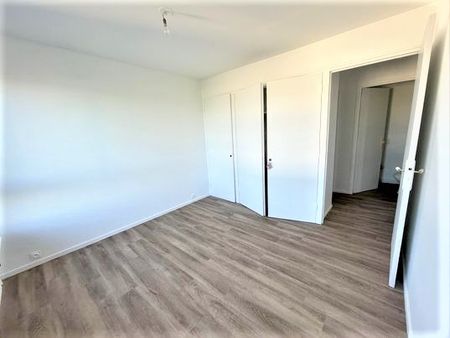 Location Appartement 2 pièces 64m² ROUEN 76100 - Photo 5