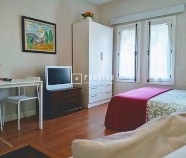 Málaga Capital, Andalusia 29018 - Photo 4