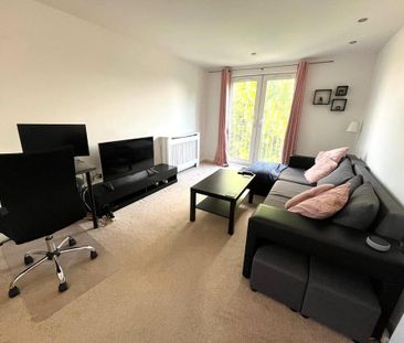 2 bedroom apartment to rent - Photo 3