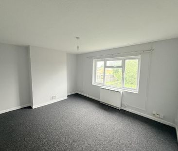 1 bedroom property to rent - Photo 3
