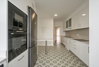 4 Bedroom Apartment with parking, Alto da Barra, Oeiras