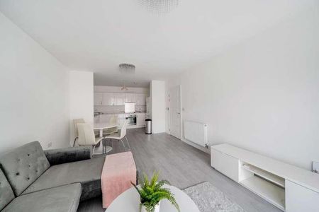 Grahame Park Way, Colindale, NW9 - Photo 5