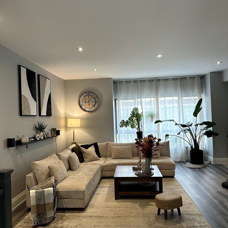 For Lease - 369 ESSA Road Unit# 45, Barrie, Ontario - Photo 1