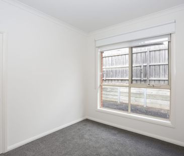 Low Maintenance Living. - Photo 1