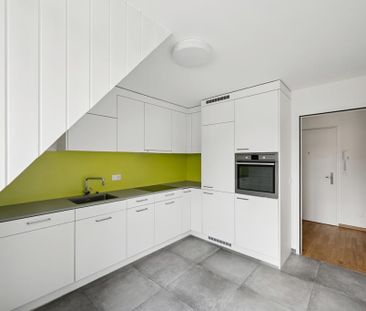 Gemütliche 3,5 Zimmer-Dachwohnung im Ortszentrum von Aesch - Photo 4