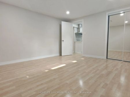 Property For Lease | E9259947 - Photo 5