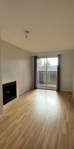 2bd + 1 Bath Top Floor Unit 3089 Oak Street - Photo 3