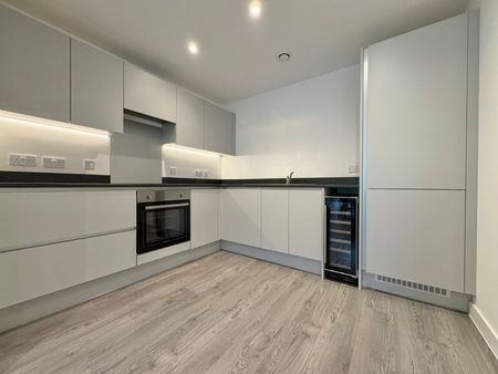 2 bedroom apartment to rent - Photo 3