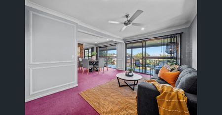 Family Home with Dual-Living Potential - Photo 4