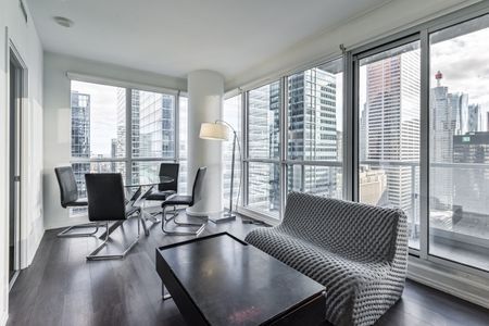 For Lease - 70 Temperance Street Unit# 3706, Toronto, Ontario - Photo 3