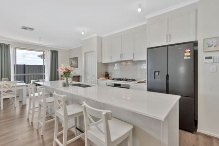 Modern Living in Two Wells! - Photo 3