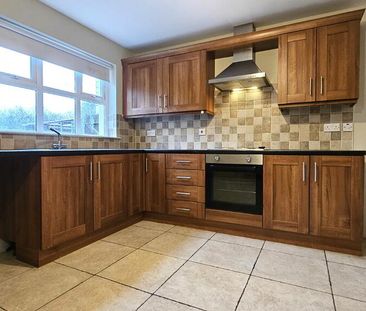 42 Millhouse Glen, Antrim, BT41 2UJ - Photo 6