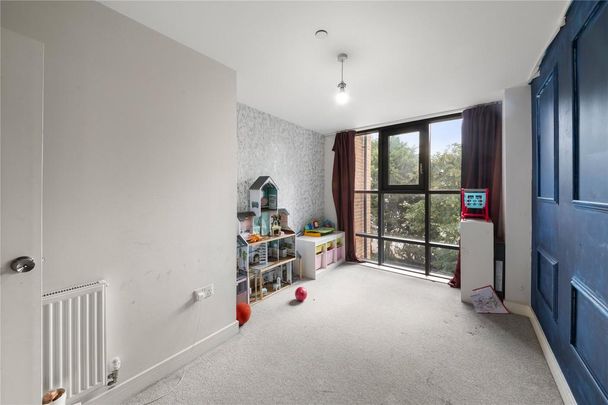 3 bedroom apartment to rent - Photo 1
