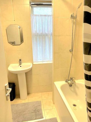 Carlingford Road London N15 3EJ, Property for rent - Photo 3