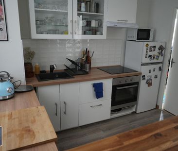 Location Appartement 3 pièces 59m² BORDEAUX 33100 - Photo 3
