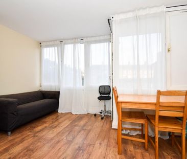 4 bedroom flat to rent - Photo 1