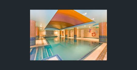 North West corner 4 Bedroom Penthouse With Breathtaking Darling Harbour views - Photo 3