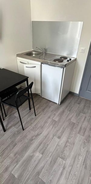 Location Appartement 1 pièce 18m² DOUAI 59500 - Photo 1