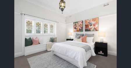 CHARMING AND ELEGANT HOME AT A QUIET BUT CONVENIENT LOCATION - Photo 4