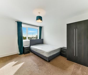 2 bedroom apartment to rent - Photo 6