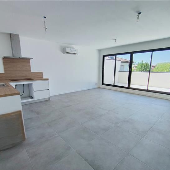 3 pièces - 70,75 m² - 1er étage - Colocation non autorisée - Photo 1