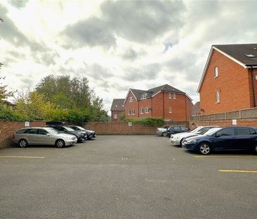 Belmont Mews, Camberley, Surrey, GU15 - Photo 5