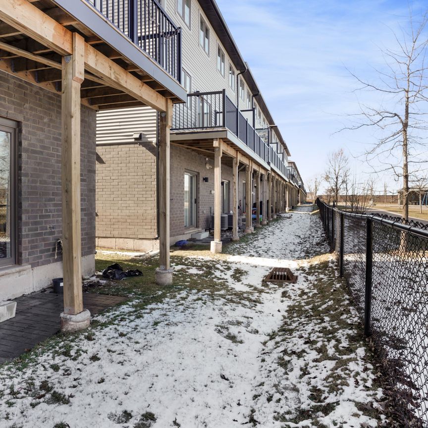 For Lease - 575 Woodward Ave Avenue Unit# 8, Hamilton, Ontario - Photo 1