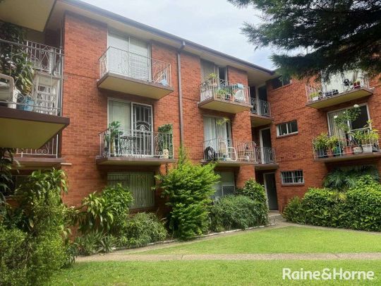 Studio in Most Convenient Location - Photo 1