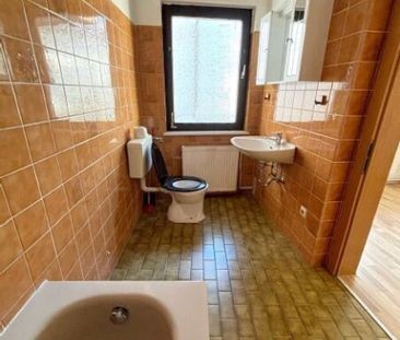 Hofseitige Drei Zimmer Wohnung in Frohsdorf! - Photo 4