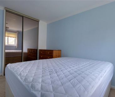 3 bedroom end of terrace house to rent - Photo 6