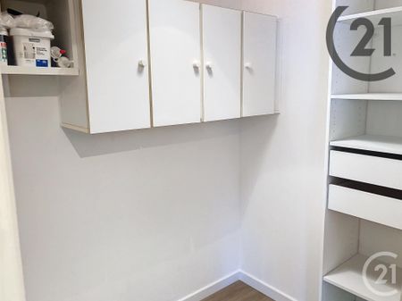 Location Appartement 2 pièces 45m² TROYES 10000 - Photo 2