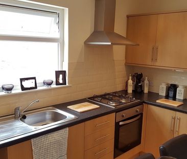 Woodfield Street, Morriston, SA6 8AL - Photo 3