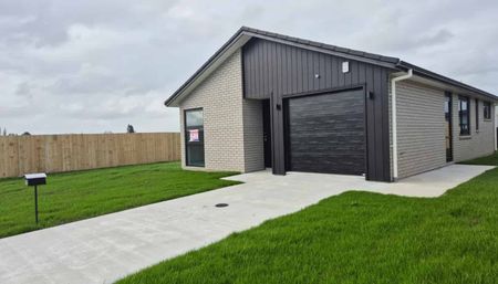 Contemporary Living in the Heart of Te Kauwhata - Photo 4