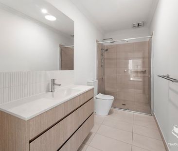 Near New Modern Family Living - Photo 4