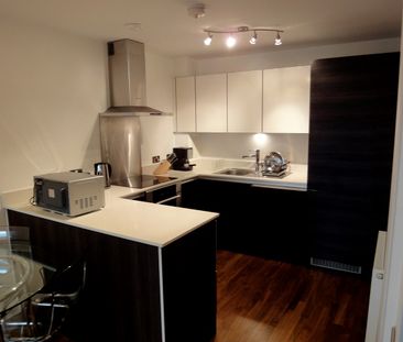 1 Bed Flat, Stanley Road, SW19 - Photo 6