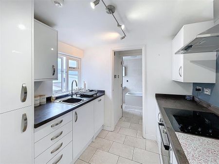 1 bedroom apartment to rent - Photo 4