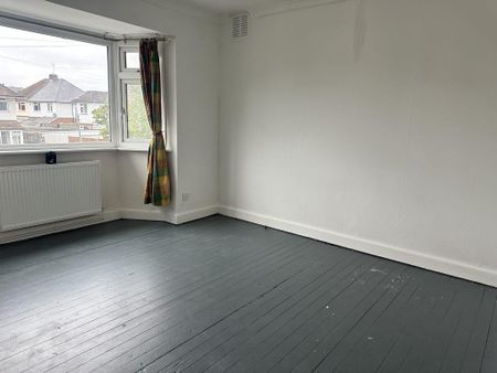 3 bedroom detached house to rent - Photo 3