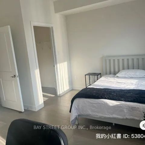 Condo Townhouse For Lease | W9249518 - Photo 1