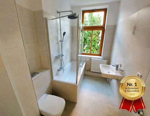 Neu & in Renovierung I Moderne Einbauküche I Tageslichtbad mit Badewanne I Abstellraum - Foto 1