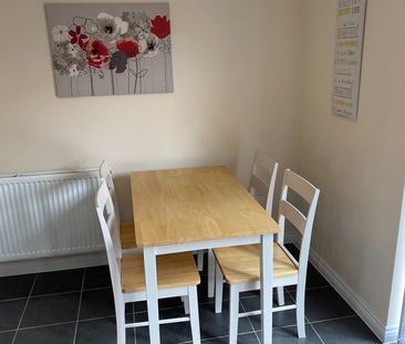 3 Bed Terraced House, Cherry Tree Drive, CV4 - Photo 2