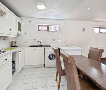 1 bedroom barn conversion to rent - Photo 4