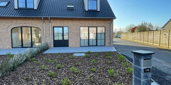 Huis te huur in Kortemark voor € 1.150 met 3 slaapkamers - Photo 3