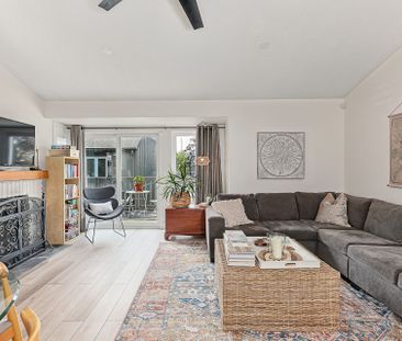 For Lease - 5 Harbour Street Unit# 13, Collingwood, Ontario - Photo 2