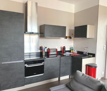 Location Appartement 2 pièces 38m² AUBENAS 07200 - Photo 4